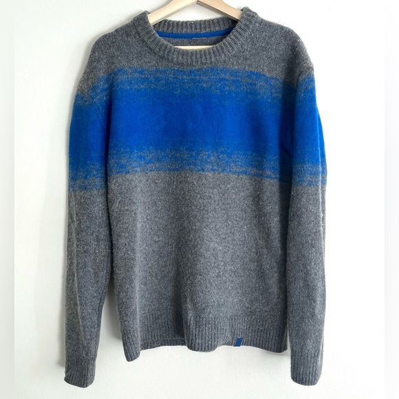 Kit and Ace Foster Crew cashmere/wool sweater - Picture 2 of 5